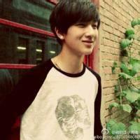 头像图片男生李宏毅_WWW.WHOISQQ.COM