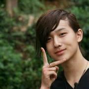 头像图片男生李宏毅_WWW.WHOISQQ.COM