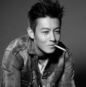 亮色男生头像图片_WWW.WHOISQQ.COM