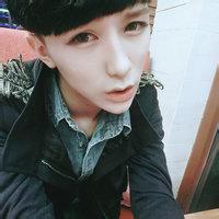 唯美萌男生闪烁头像图片_WWW.WHOISQQ.COM