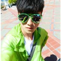 qq经典男生头像图片青苹果_WWW.WHOISQQ.COM