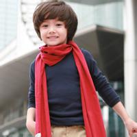 男生带围巾头像图片_WWW.WHOISQQ.COM