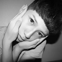 qq头像图片男生香菇头_WWW.WHOISQQ.COM