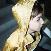 嘲讽的男生头像图片_WWW.WHOISQQ.COM