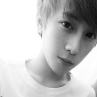 超级拽的男生头像图片_WWW.WHOISQQ.COM