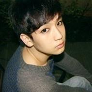 我在哭男生头像图片_WWW.WHOISQQ.COM