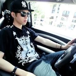 二的男生头像图片_WWW.WHOISQQ.COM