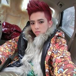 二的男生头像图片_WWW.WHOISQQ.COM