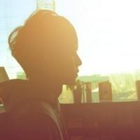 孤单男生头像图片_WWW.WHOISQQ.COM