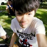 现实些的男生头像图片_WWW.WHOISQQ.COM