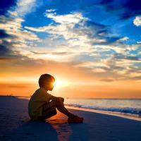 qq头像图片男生有夕阳_WWW.WHOISQQ.COM