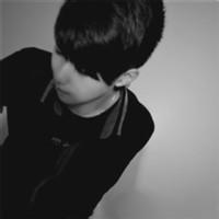 qq黑色男生头像图片_WWW.WHOISQQ.COM