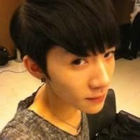 qq头像图片男生霸气明星_WWW.WHOISQQ.COM