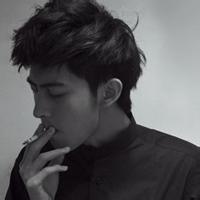 qq头像图片叼烟颓废男生_WWW.WHOISQQ.COM