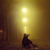 唯美男生空间头像图片_WWW.WHOISQQ.COM
