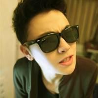 jpeg男生头像图片_WWW.WHOISQQ.COM