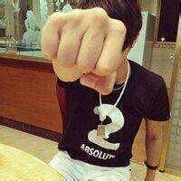 qq头像图片男生奇葩_WWW.WHOISQQ.COM