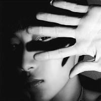 纯男生头像图片_WWW.WHOISQQ.COM