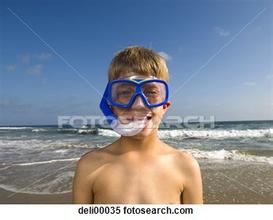qq头像图片男生海边跳水_WWW.WHOISQQ.COM