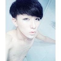 qq头像图片男生漫画兄弟_WWW.WHOISQQ.COM