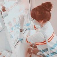 qq男生头像图片冷笑_WWW.WHOISQQ.COM