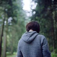 树林男生头像图片_WWW.WHOISQQ.COM