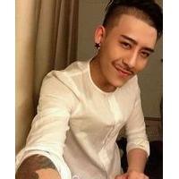 有胡子qq头像图片男生_WWW.WHOISQQ.COM