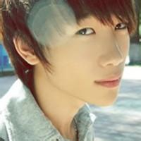 韩式男生qq头像图片_WWW.WHOISQQ.COM