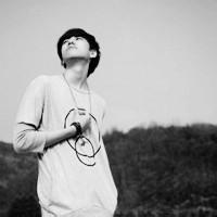 qq头像图片像男生的女生_WWW.WHOISQQ.COM
