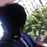 深圳学生男生全身头像图片_WWW.WHOISQQ.COM