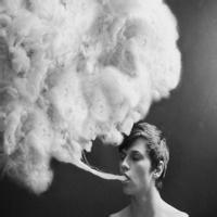 搞怪的男生qq头像图片_WWW.WHOISQQ.COM