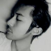强壮男生头像图片_WWW.WHOISQQ.COM