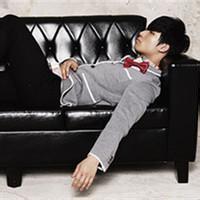 爆炸型男生头像图片_WWW.WHOISQQ.COM