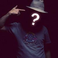 qq男生夜光头像图片_WWW.WHOISQQ.COM