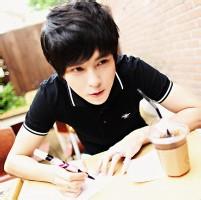 qq男生夜光头像图片_WWW.WHOISQQ.COM
