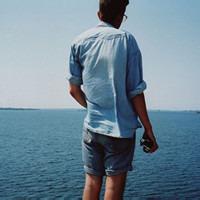 男生背影头像图片精选_WWW.WHOISQQ.COM