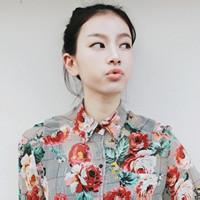 男生碎花衣服头像图片_WWW.WHOISQQ.COM