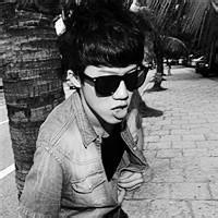 2014男生头像图片黑白_WWW.WHOISQQ.COM