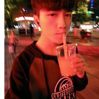 男生头像图片同一个人5张_WWW.WHOISQQ.COM