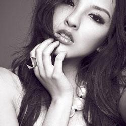 男生喝冰锐时的qq头像图片_WWW.WHOISQQ.COM