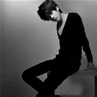 qq头像图片男生谁懂我_WWW.WHOISQQ.COM