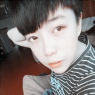 男生眨眼的头像图片_WWW.WHOISQQ.COM