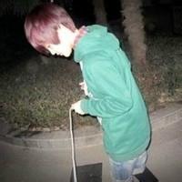 心酸男生头像图片_WWW.WHOISQQ.COM