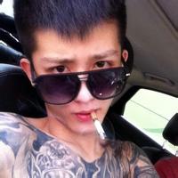 男生拽酷头像图片_WWW.WHOISQQ.COM
