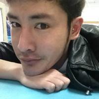 男生头像图片留胡子_WWW.WHOISQQ.COM