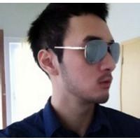 男生头像图片留胡子_WWW.WHOISQQ.COM