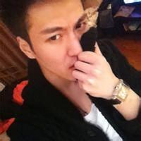 男生头像图片留胡子_WWW.WHOISQQ.COM