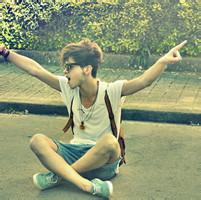 qq头像图片英伦男生_WWW.WHOISQQ.COM