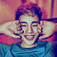 qq男生诡异头像图片_WWW.WHOISQQ.COM