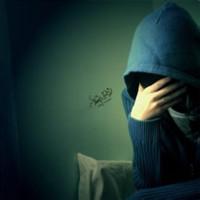 qq霸气沧桑男生头像图片_WWW.WHOISQQ.COM